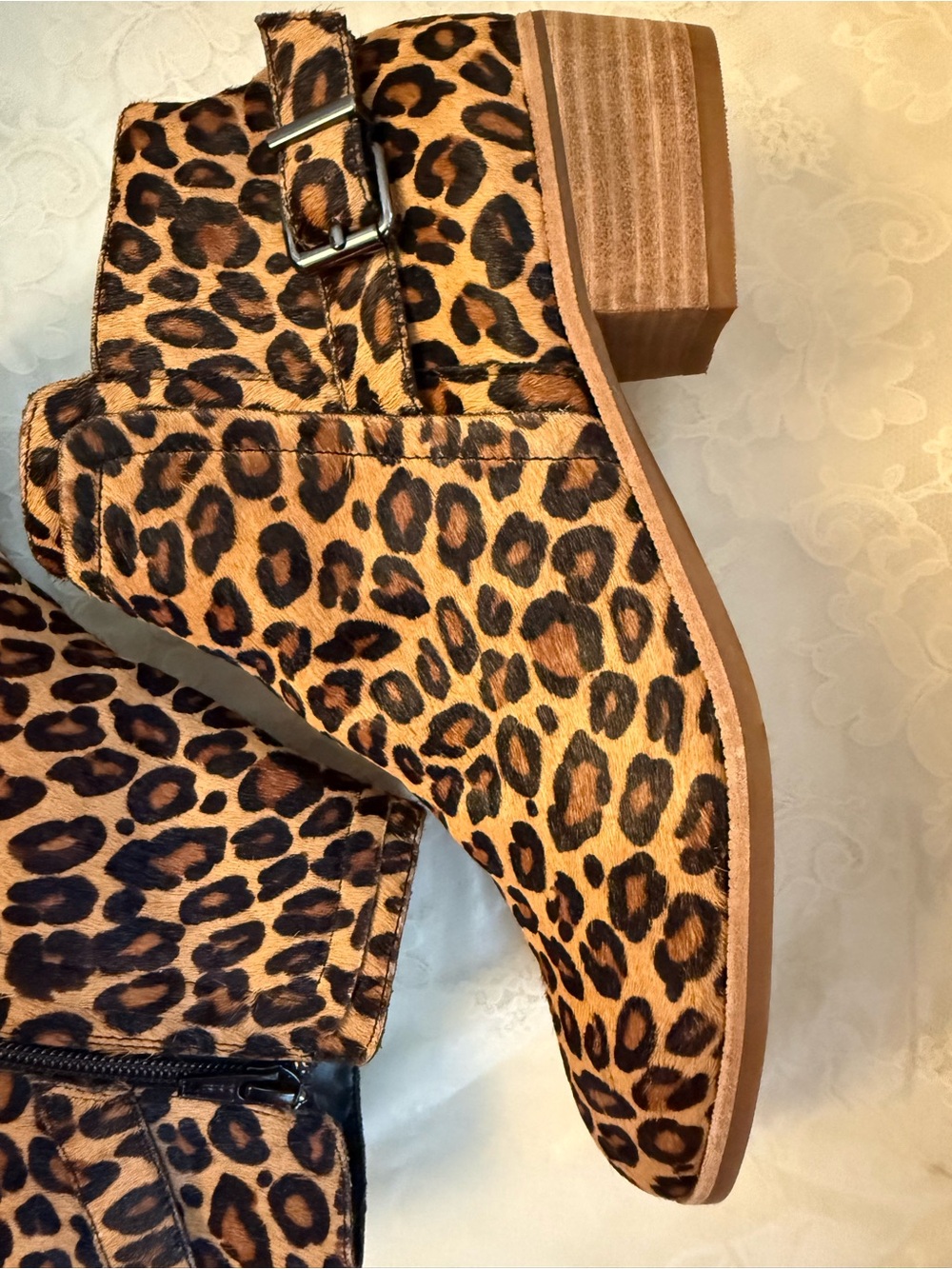 Gianni Bini Leopard Print Torloni Ankle Boots Stacked Heel Black & Congac 8.5 - Picture 6 of 14